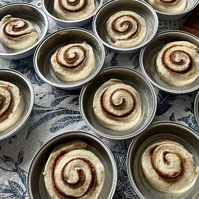 Sourdough Cinnamon Roll - Single Roll