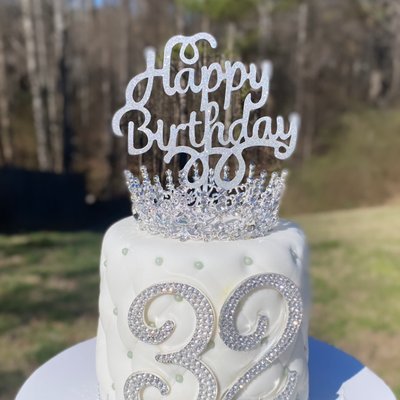 6 in Custom Cake