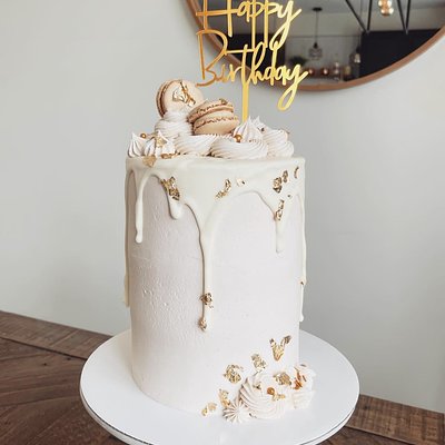 6” Tall Custom Cake (Serves Up To 30) 