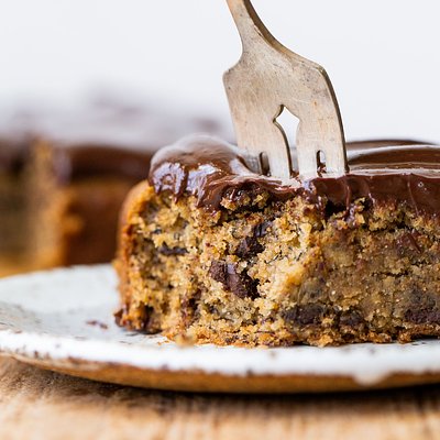 Chocolate chip banana cake