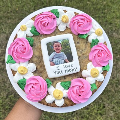 Medium Round Cookie Cake - 10in