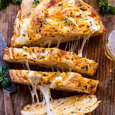 Garlic Herb & Cheddar Artisan Bread