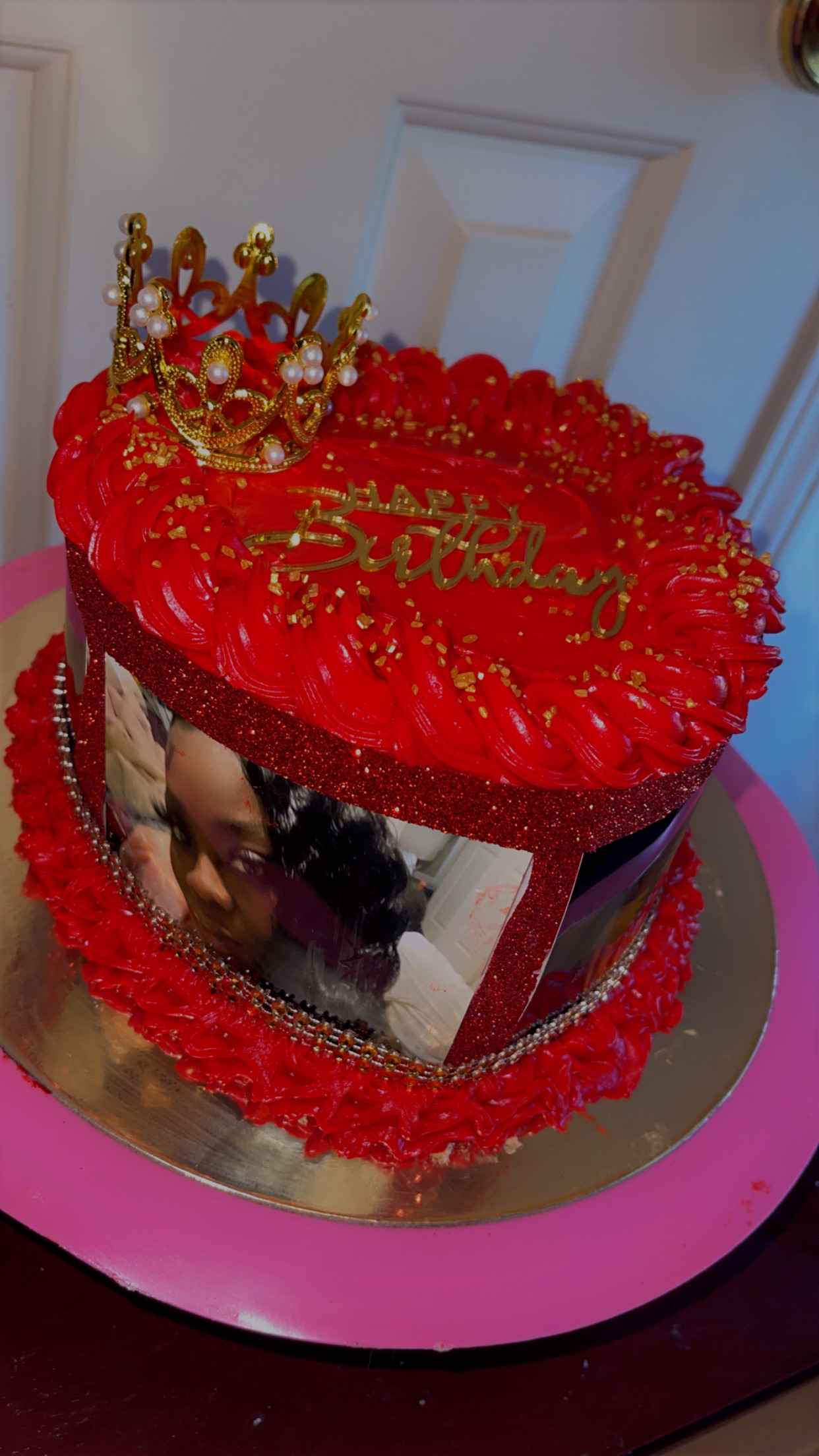 6 Inch 2 Layer Heart/Round Pic Cake