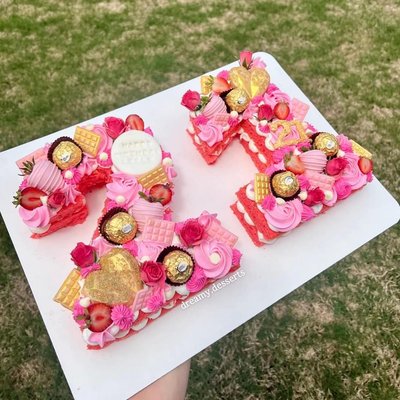 10” Number/Letter Cake (PER (1) digit/letter) 