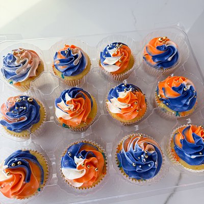 A Dozen Cupcakes