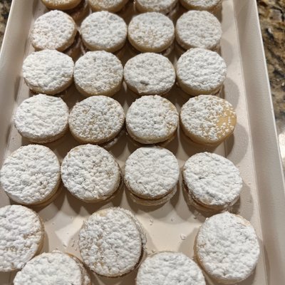 Bite Size Alfajores
