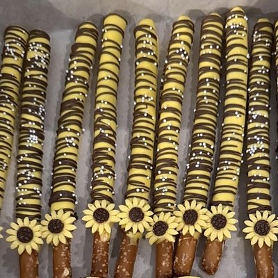 Chocolate Pretzels (12)
