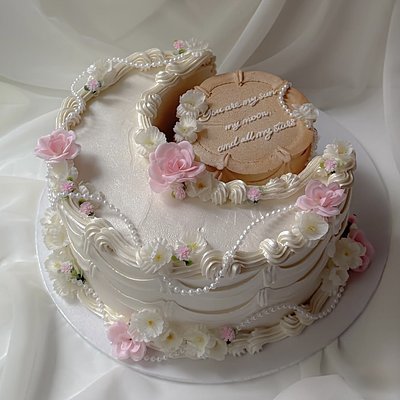 Moon and Sun Custom Cake 