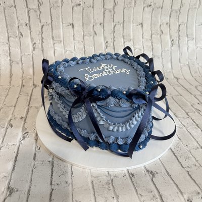 Vintage Blue heart 