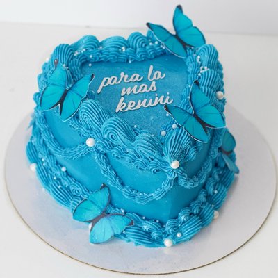 6” Heart Cake