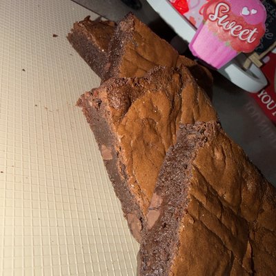 6–pc Fudge Brownie  ( 8x8 Pan) 