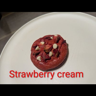 Strawberry Cream 