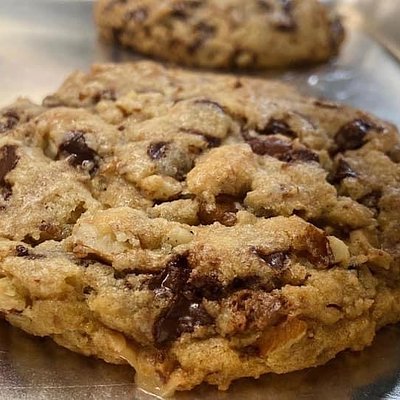 Fresh Baked Dozen Oatmeal 