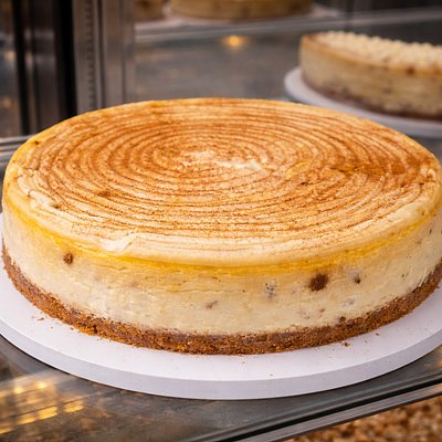 Cinnabun Cheesecake