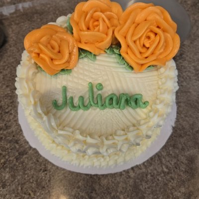 8" Round Filled Cake