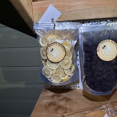 Freeze Dried Lemons 