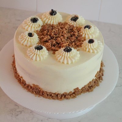 Blueberry Crisp Cake