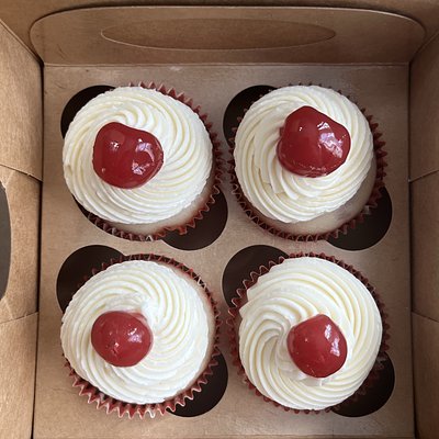 Cherry Chip Cupcakes 