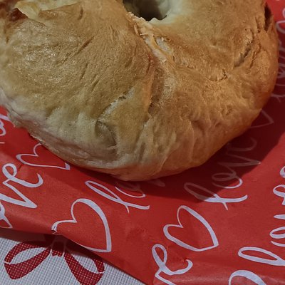 Any Flavor New York Style Bagel With Plain Cream Cheese (Any Flavor)
