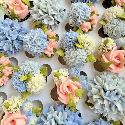Agnes Florals-2 dz minis