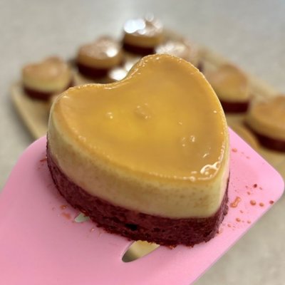 Medium Heart Cake 