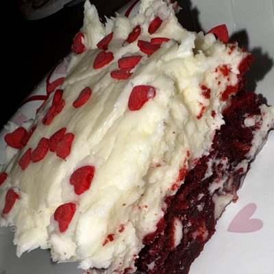 Red Velvet Cream Cheese Brownie