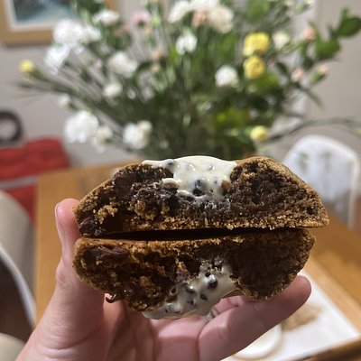 Espresso Choc Chip Cookies  4 Pack