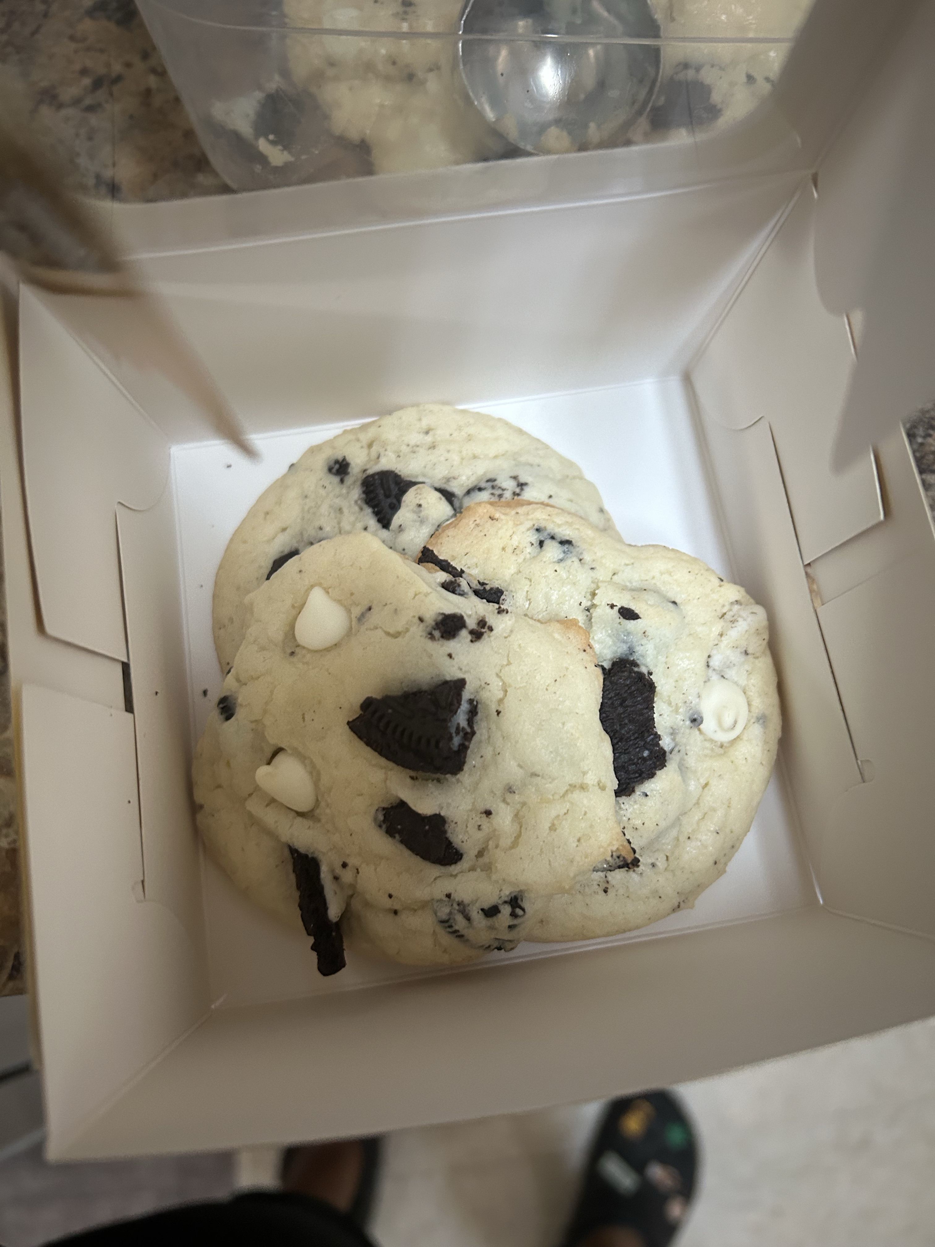 Cookies & Cream Cookies