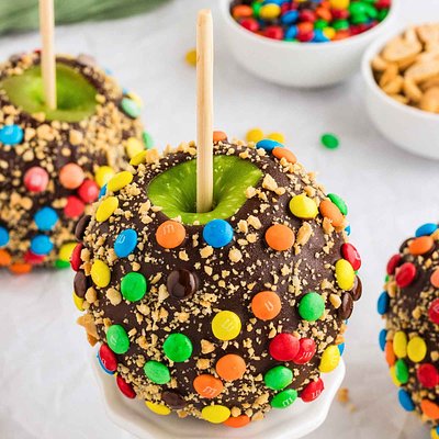 Chocolate Dipped Apples (4)