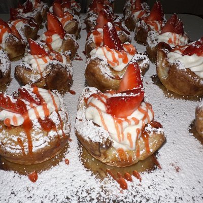 Strawberry Shortcake Bites