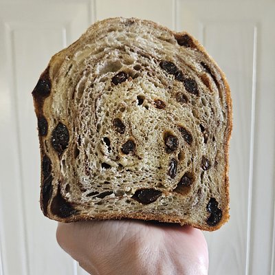 Cinnamon Raisin Sandwich Loaf