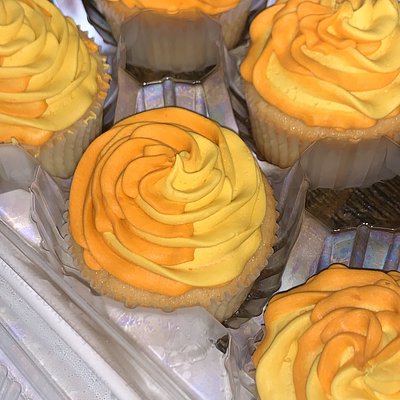 Classic White Cupcakes