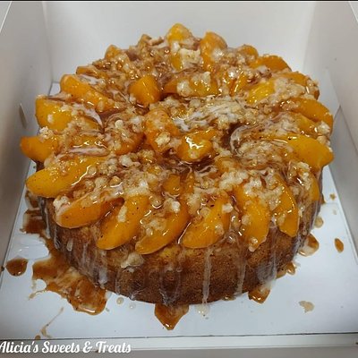 Peach Cobbler Pound Cake 