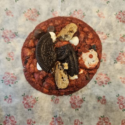 Elmo Red Velvet Cookie