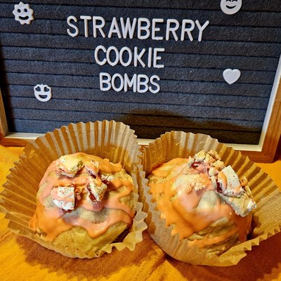 Strawberry Cookie Bombs