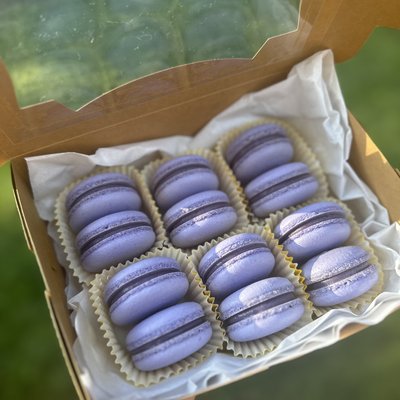Blueberry Macarons