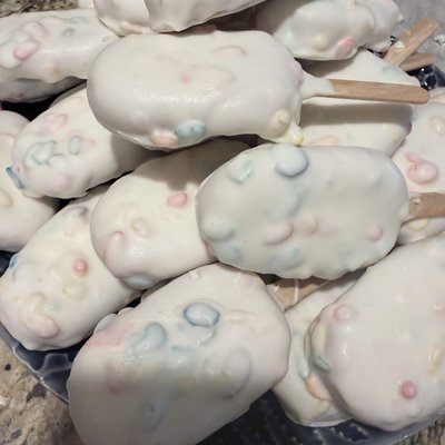 Cakesicles