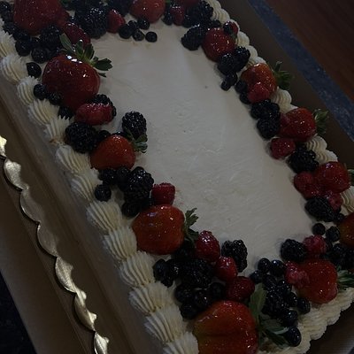 Chantilly Cake 
