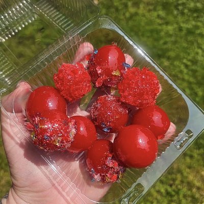 Cherry Grapes 