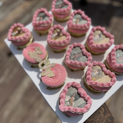 Luxury Cupcakes(dozen)