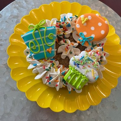 Personal Cookie Cake