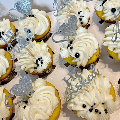 Cupcakes, Specialty, Per Dozen