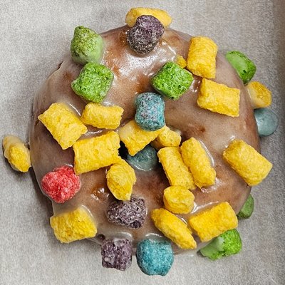 Crunch Berry Donut 