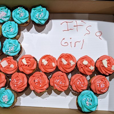 Pull Apart Cupcake Cake