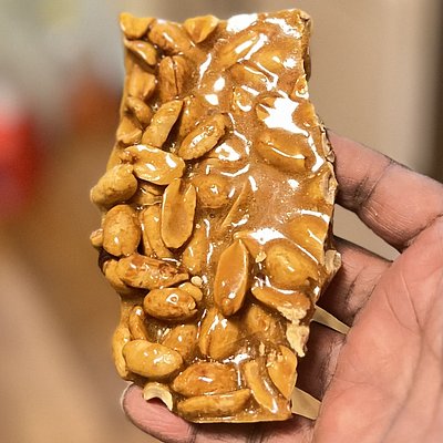 Peanut Brittle (5oz bag)