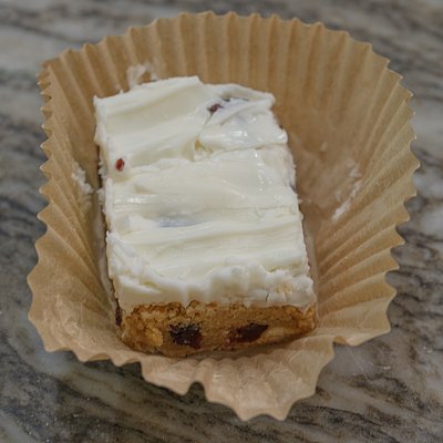 Cranberry Blondie Bars (7”x5”)