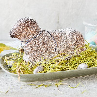 “Osterlamm” 🐑 Traditional German Easter Cake