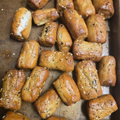Everything Bagel Pretzels