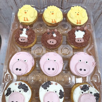 Decorated Standard Cupcakes 