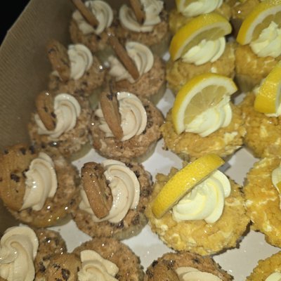 Dozen (12) Specialty Cupcakes